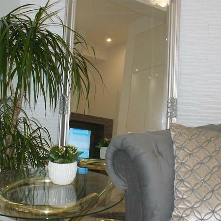 Lovely Apartment- Poznanska 16 Варшава Екстер'єр фото