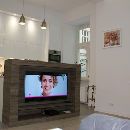 Lovely Apartment- Poznanska 16 Варшава Екстер'єр фото